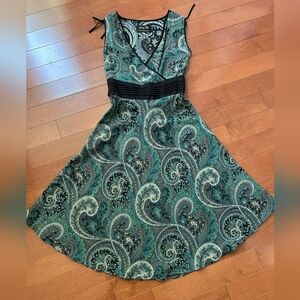 women's dress size S